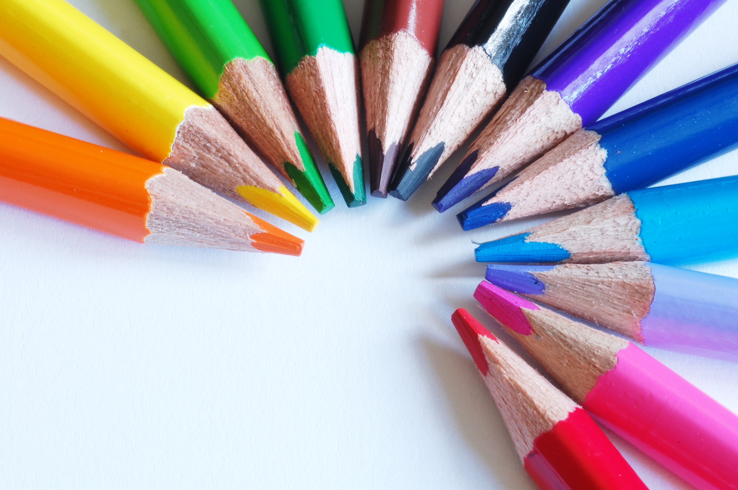 colored pencils, (c) Fotolia.com, cristinaduart, 34354906